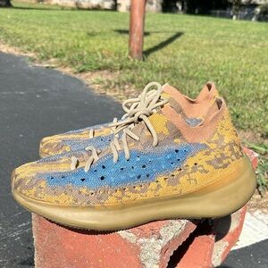 Adidas Yeezys V2 380 men’s size 10.5